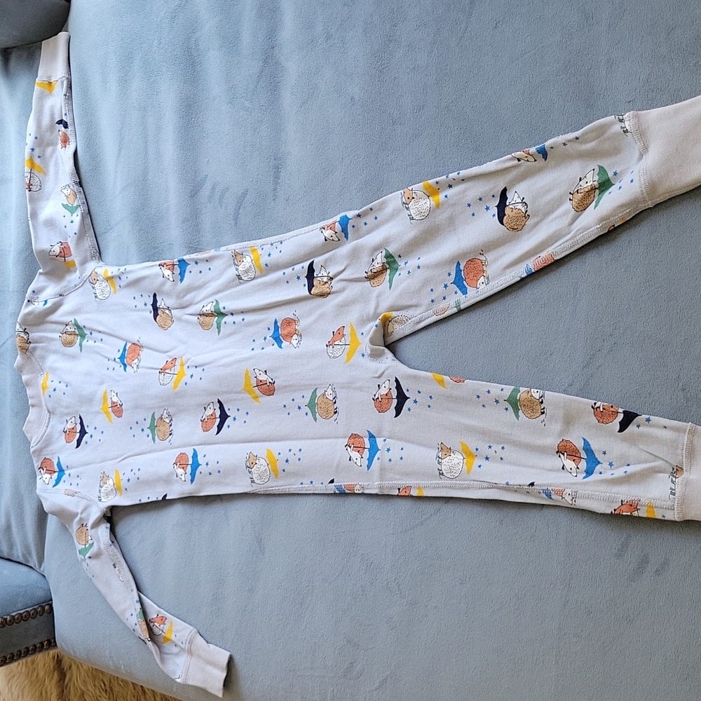 Hedgehog pajamas! - Picture 4 of 5
